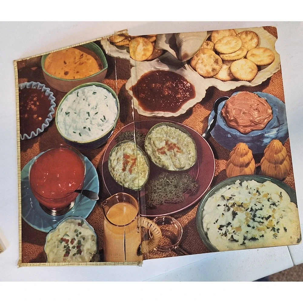 1962 culinary‎ arts institute encyclopedic cookbook